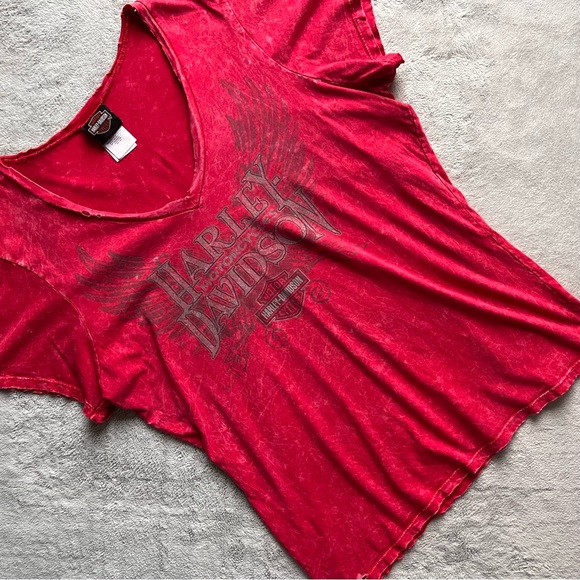 Harley-Davidson Tops - Harley-Davidson V-Neck Logo Wings Graphic T-Shirt Tee Acid Wash Distressed Red